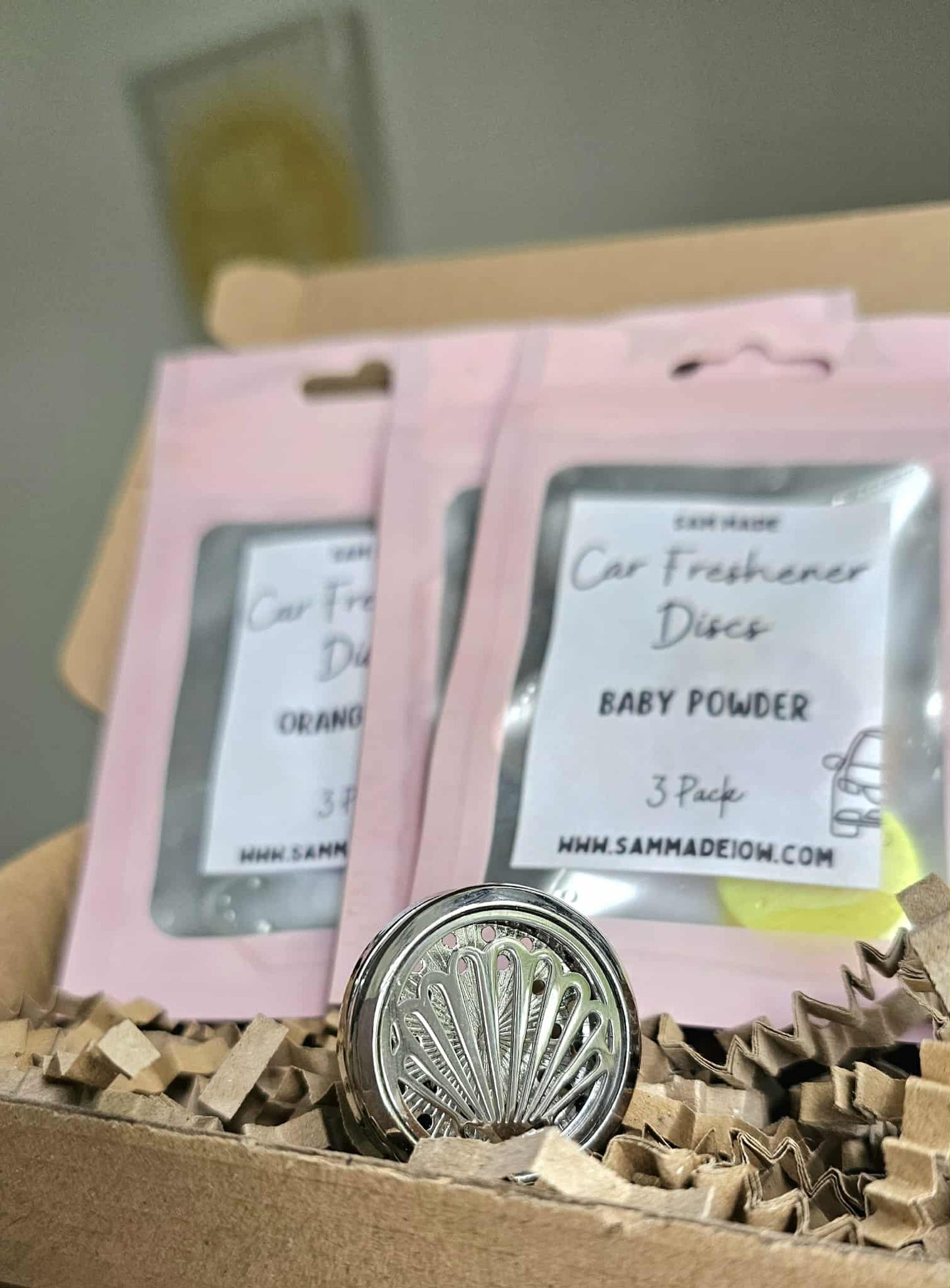 Car Freshener Gift Set – Vent Clip + 3 x 3 Packs